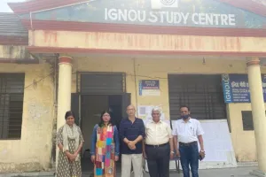 बरेली: इग्नू की परीक्षा का सहायक क्षेत्रीय निदेशक ने किया निरीक्षण