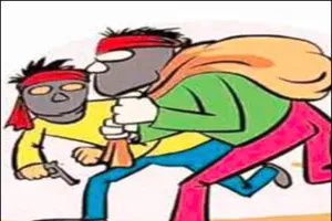 रुद्रपुर: बंद घर से चोरों ने घर से नकदी समेत लाखों का सामान पार किया