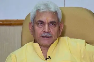 केंद्र सरकार यूक्रेन से लौटे विद्यार्थियों की पढ़ाई पूरी करने में मदद करेगी- उपराज्यपाल सिन्हा