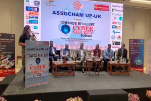 लखनऊ: साइबर अपराध से बचने के लिए विशेषज्ञों ने बताए तरीके, डीजी बोले- फ्रॉड होने पर तत्काल दें पुलिस को सूचना