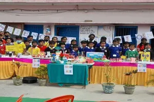 बहराइच: लॉर्ड बुद्धा मॉडर्न पब्लिक स्कूल ने किया विज्ञान प्रदर्शनी का आयोजन, बच्चों के बनाए मॉडल ने मोहा सबका मन