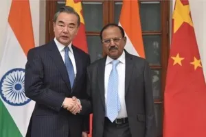 चीन के विदेश मंत्री ने अजीत डोभाल से की मुलाकात, कई अहम मुद्दों पर हुई चर्चा
