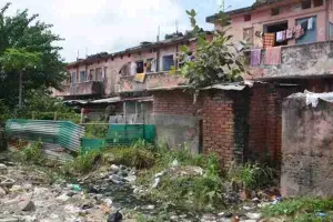 रायबरेली: बदल रहे मौसम से बढ़ा संक्रमण का खतरा, गांवो में फैली गंदगी