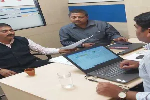 अयोध्या: पीएम स्वनिधि योजना के तहत स्ट्रीट वेंडर को बैंक से लोन दिलाने की कार्रवाई हुई तेज