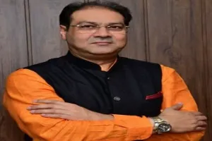 लखनऊ: बीजेपी नेता व मंत्री मोहसिन रजा के खिलाफ जारी हुआ गिरफ्तारी वारंट