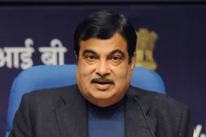 7,500 करोड़ रुपये से सड़क हादसों पर काबू के लिए योजना लागू होगी- गडकरी