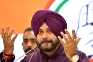 सिद्धू ने 2015 के बेअदबी मामले में केजरीवाल पर उठाये सवाल, बोले- इसमें शामिल लोगों को सजा क्यों नहीं दे पा रहे…