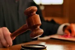 भारत देश का कौन सा न्यायधीश था जिसे फांसी पर लटकाया गया था?