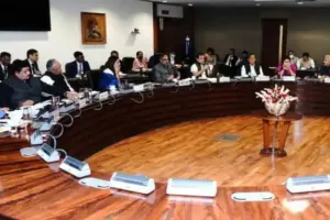 जयशंकर ने यूक्रेन मुद्दे पर सांसदों से की चर्चा, विपक्ष ने दिखाई एकजुटता, राहुल गांधी भी रहे मौजूद