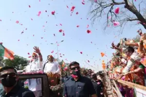 अहमदाबाद: गांवों को आत्मनिर्भर और मजबूत बनाने की जरूरत- मोदी