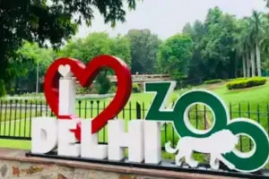 दो महीने बाद खुला दिल्ली चिड़ियाघर, रातों-रात बिके सारे टिकट