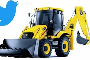 मुरादाबाद : सोशल मीडिया पर छाया बाबा का बुल्डोजर, स्वामी प्रसाद मौर्य भी रहे ट्रेंड में