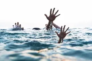 देहरादून: सेल्फी लेने के चक्कर में गंगा में डूबे दो पर्यटक