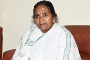 UP Board Paper Leak: माध्यमिक शिक्षा मंत्री गुलाब देवी ने प्रेसवार्ता में पेपर लीक को लेकर कही यह बात