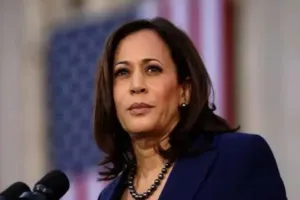 Russia Ukraine War: यूक्रेन में जंग के बीच कमला हैरिस पोलैंड और रोमानिया की करेंगी यात्रा