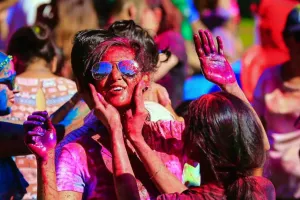 शाहजहांपुर: होली पर रखें त्वचा का ध्यान, हो सकता हैं संक्रमण