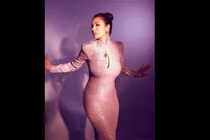 ब्लैक कलर की ड्रेस में Malaika Arora ने ढाया कहर, ‘छैयां छैयां’ पर किया जबरदस्त डांस