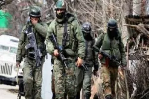 पुलवामा में सुरक्षा बलों और आतंकवादियों के बीच मुठभेड़ में एक आतंकवादी ढेर