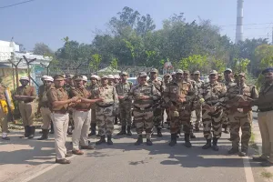 रायबरेली: केंद्रीय औद्योगिक सुरक्षा बल ने मनाया पदस्थापना दिवस, परेड का किया गया आयोजन