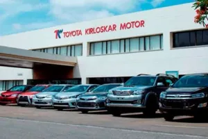 टोयोटा ने अपने सभी मॉडलों के दाम बढ़ाए, नई दरें 1 अप्रैल से होंगी लागू