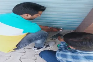 रामपुर : अपंजीकृत न्यू अपोलो नर्सिंग होम पर टीम का छापा