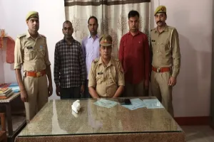 अमरोहा : पुलिस ने किया हत्या का खुलासा, तीन आरोपी गिरफ्तार