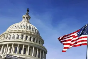 अमेरिकी सीनेट के शीर्ष नेता ने यूक्रेनी सरकार से सीमा पर नस्लीय भेदभाव समाप्त करने का किया आग्रह