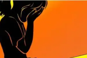 अयोध्या: रेप पीड़िता का हर दो-दो माह पर होगा तीन ऑपरेशन, केजीएमयू की महिला चिकित्सक बोलीं-बच्ची के शरीर के भीतरी हिस्से में कई इंजरी