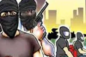 हरदोई: देर शाम को नकाबपोश बदमाशों ने घर में घुसकर 25 लाख के जेवरात लूटे, शादी की तैयारियों पर लगा ग्रहण