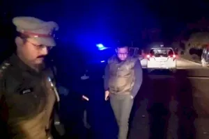 बांदा: सड़क पर मिला युवक का शव, हत्या की आशंका