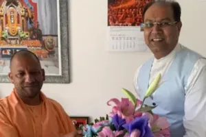 लखनऊ: योगी सरकार ने मोहसिन रजा को बनाया यूपी हज कमेटी का चेयरमैन