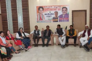 बरेली: ”लड़की हूं, लड़ सकती हूं” कार्यक्रम की तैयारी पर चर्चा हुई