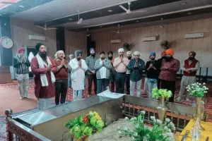 रामपुर : सुख, शांति के लिए की गई गुरुद्वारे में अरदास