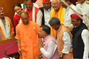 सतीश महाना निर्विरोध चुने गए विधानसभा स्पीकर, सीएम योगी और विरोधी दल के नेता अखिलेश यादव ने कुर्सी पर कराया आसीन