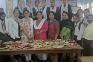 हल्द्वानी: महिला महाविद्यालय में गृह विज्ञान की छात्राओं ने बिखेरी प्रतिभा, पॉट सजाए, तोरण बनाए, बनाया लजीज सलाद