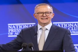 Australia: मां की सरकारी पेंशन के भरोसे पले-बढ़े एंथनी अल्बानी, अब प्रधानमंत्री चुनाव की दौड़ में होंगे शामिल