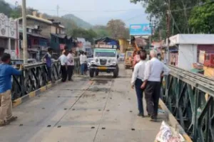 हल्द्वानी: 33 दिन बाद वैली ब्रिज पर दौड़े वाहन, राहगीरों के साथ पर्यटकों को मिली राहत