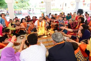 बाराबंकी: सरस्वती शिशु मंदिर में हवन पूजन के साथ प्रारंभ हुआ नया सत्र