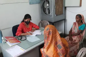 बरेली:  रूहेलखंड प्राथमिक स्वास्थ्य केंद्र पर लगा निशुल्क स्वास्थ्य परीक्षण शिविर