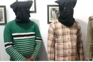 हल्द्वानी: नशे के 1125 इंजेक्शन खपाने की थी तैयारी, बनभूलपुरा के दो तस्कर गिरफ्तार… देखें VIDEO