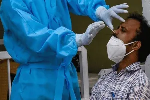 खटीमा: संक्रमण रोकने को अलर्ट मोड पर आया स्वास्थ्य विभाग