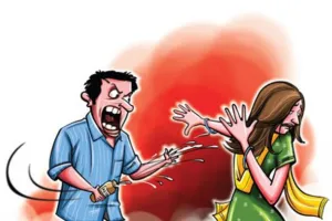 एक तरफा प्यार बना प्रेमिका के लिए दुश्मन, सिरफिरे आशिक ने एसिड से किया हमला