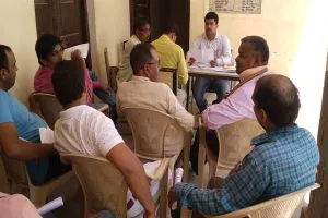 अयोध्या: सहकारी समितियों ने किसानों से उर्वरक ऋण वसूली को लेकर कसी कमर, घर-घर जाकर वसूला जाएगा लोन