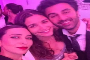 आलिया-रणबीर के ग्रैंड रिसेप्शन पार्टी में शामिल हुए यह बॉलीवुड सितारे, देखें फोटो