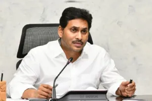 सीएम रेड्डी ने की नए मंत्रिमंडल में शामिल किए जाने वाले 25 नामों की घोषणा 