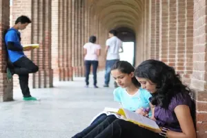 यूपी सरकार का बड़ा फैसला, अब ग्रेजुएट कोर्सेज में लागू होगा ग्रेडिंग सिस्‍टम