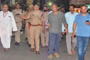 मुरादाबाद : भगवा यात्रा में नारेबाजी से माहौल गरमाया, दुकानें बंद