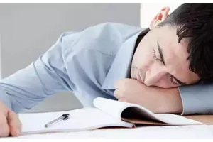 पढ़ाई के समय नींद को भगाएं दूर, अपनाएं यह ट्रिक