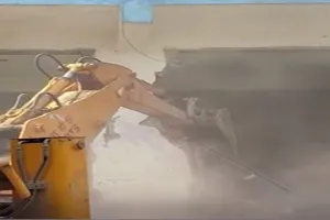 मेरठ: कुख्यात बद्दो की 10 करोड़ की प्रॉपर्टी पर चला योगी सरकार का बुलडोजर, 2019 से फरार है इनामी बदमाश