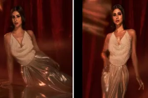 Mouni Roy Photos : नागिन की तरह बलखाती नजर आईं मौनी रॉय, तस्वीरें देख बढ़ जाएगी दिल की धड़कन